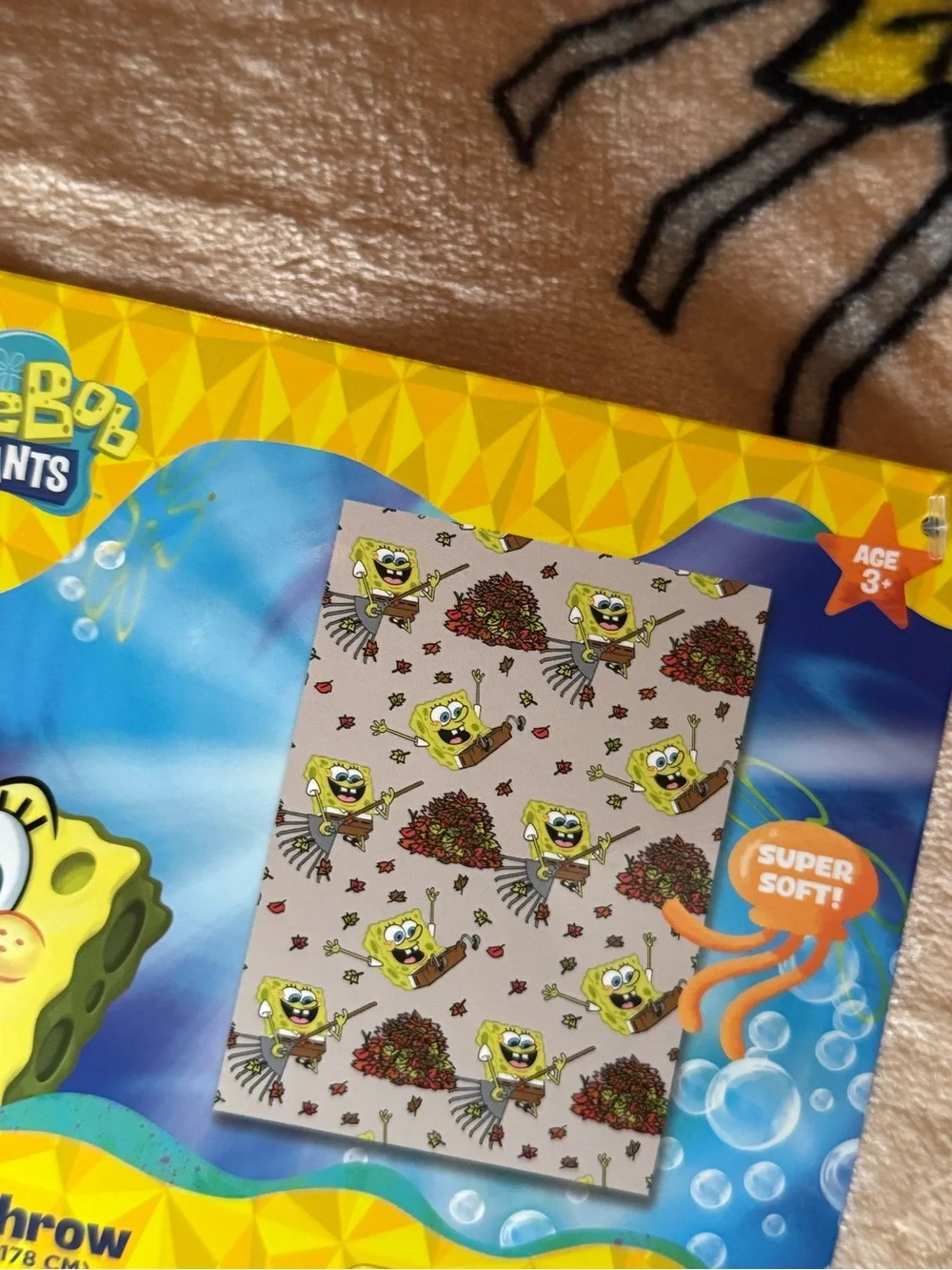 Nickelodeon Fall SpongeBob SquarePants Throw Blanket